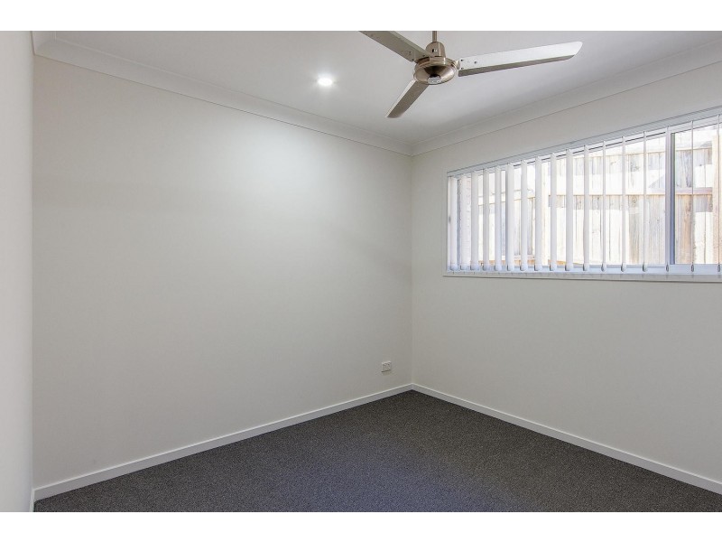 18 Clermont Street, Holmview QLD 4207