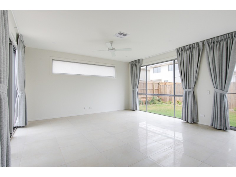 9 Tomewin Street, Rochedale QLD 4123