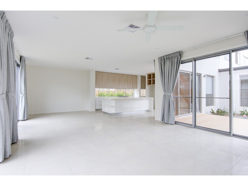 9 Tomewin Street, Rochedale QLD 4123