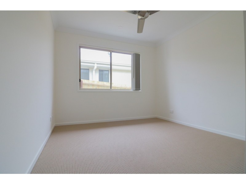 10 Gillian Drive, Coomera QLD 4209