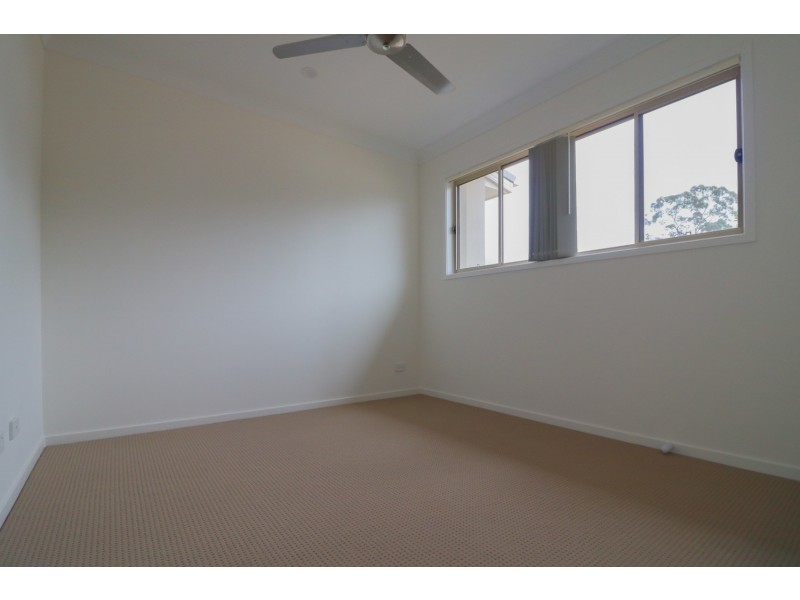 10 Gillian Drive, Coomera QLD 4209