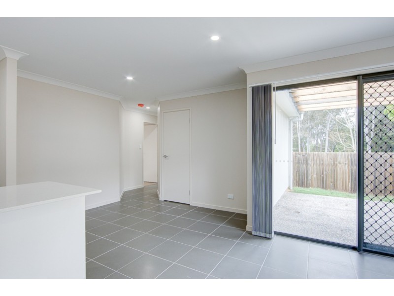 2/50 Rosella Street, Loganlea QLD 4131