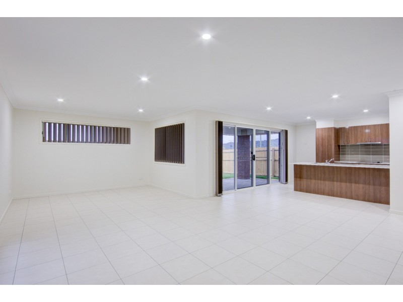 14 Wanaka Street, Bahrs Scrub QLD 4207