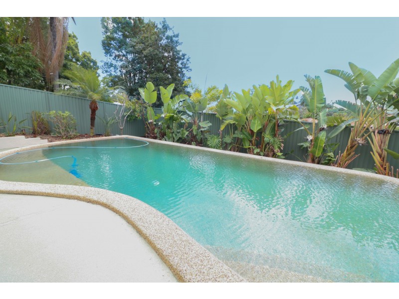 13 Zoeller Drive, Parkwood QLD 4214