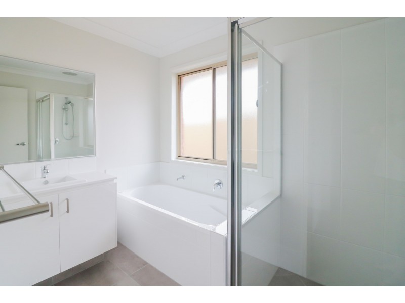 38 Jeremy Street, Coomera QLD 4209