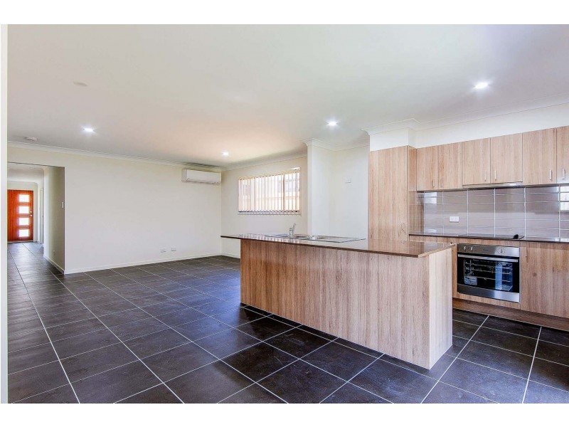 36 Clermont Street, Holmview QLD 4207