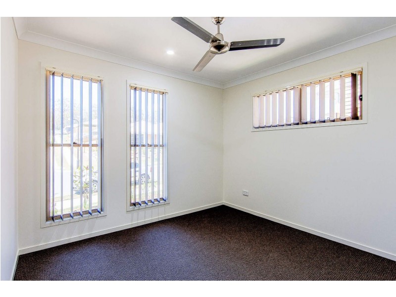 36 Clermont Street, Holmview QLD 4207