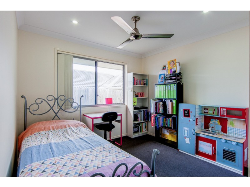64 Damian Leeding Way, Upper Coomera QLD 4209