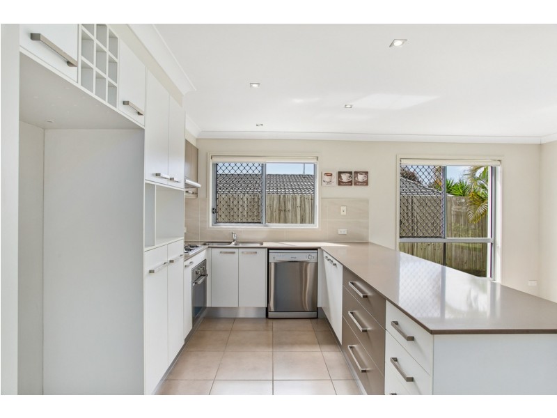 7 Lisa Crescent, Coomera QLD 4209