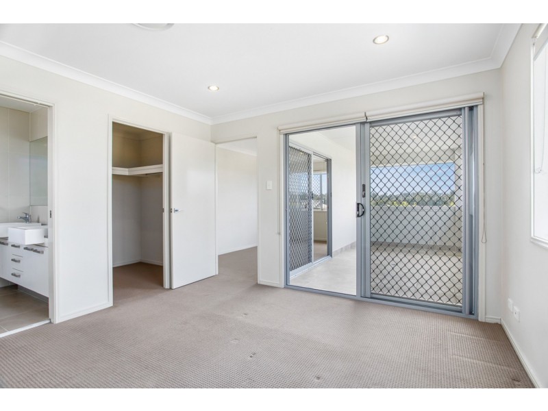 7 Lisa Crescent, Coomera QLD 4209