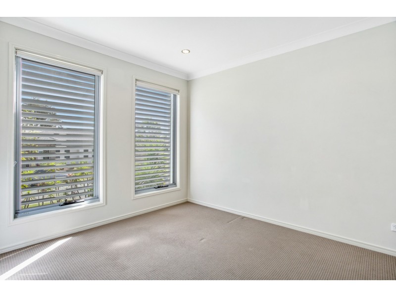 7 Lisa Crescent, Coomera QLD 4209