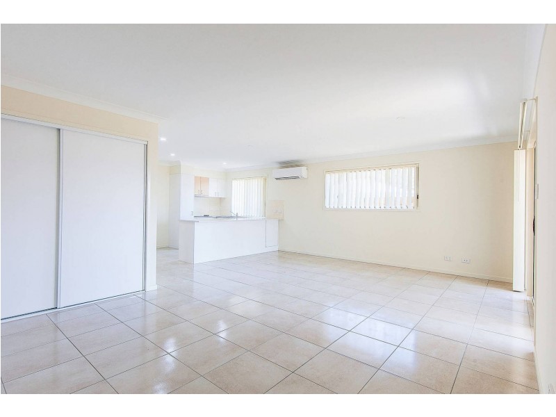 2  Zhang Street, Holmview QLD 4207