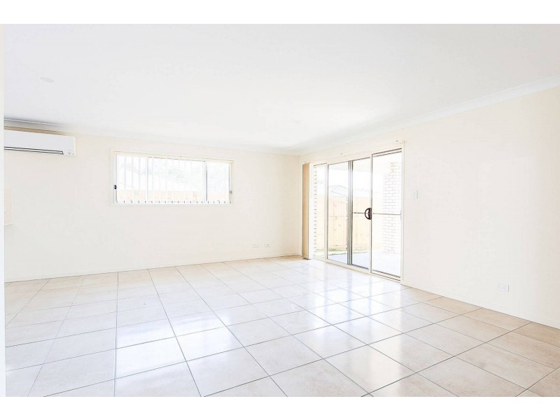 2  Zhang Street, Holmview QLD 4207