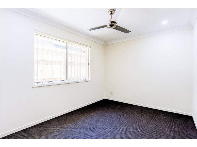 2  Zhang Street, Holmview QLD 4207