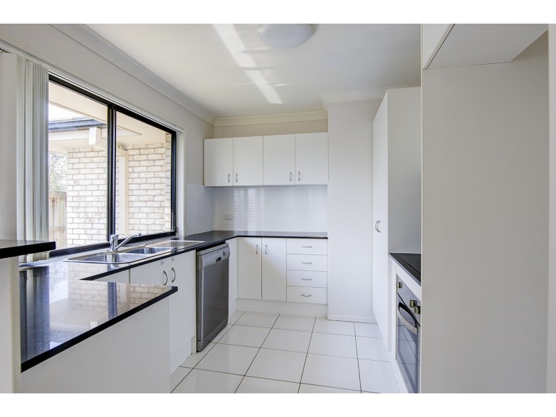 14 Marigold Street, Regents Park QLD 4118