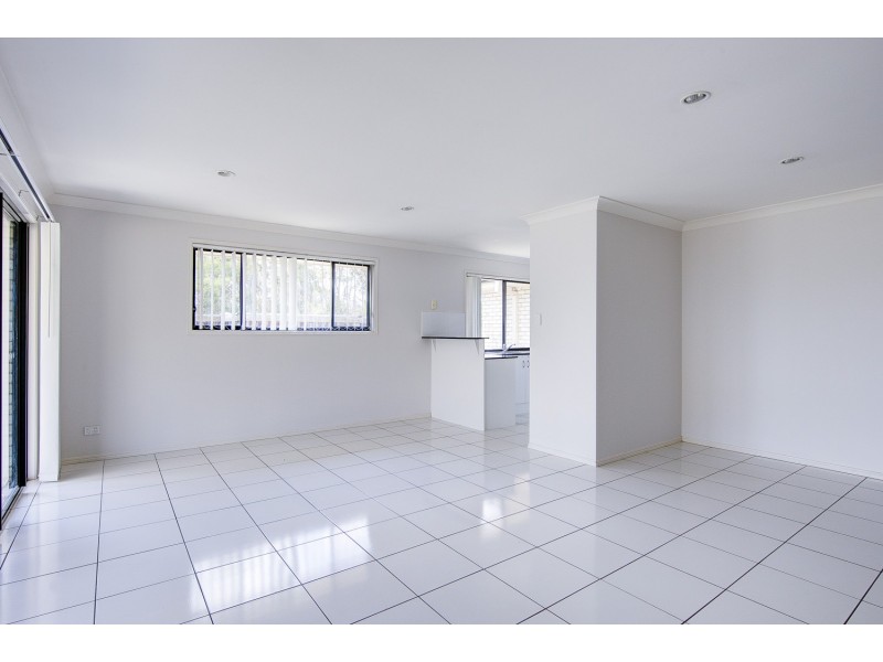 14 Marigold Street, Regents Park QLD 4118