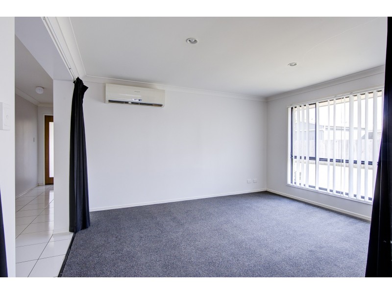 14 Marigold Street, Regents Park QLD 4118
