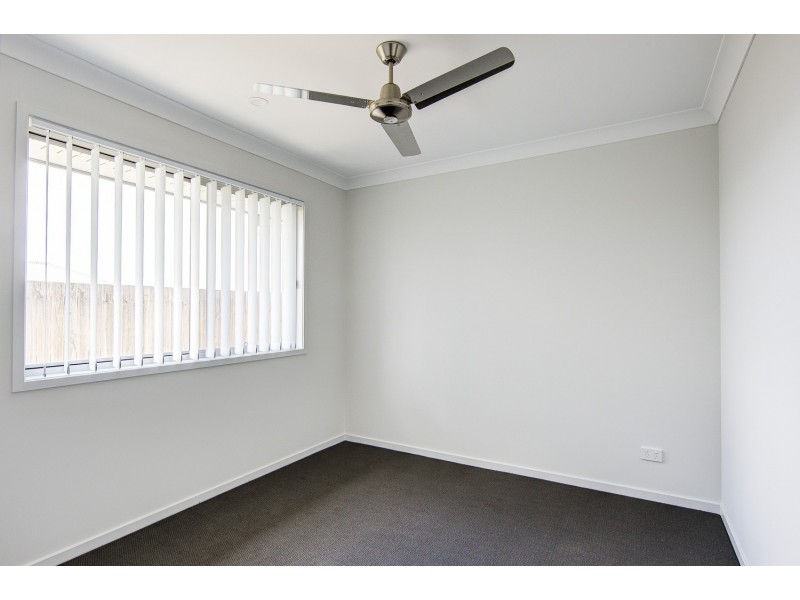 16 Dysart Drive, Holmview QLD 4207