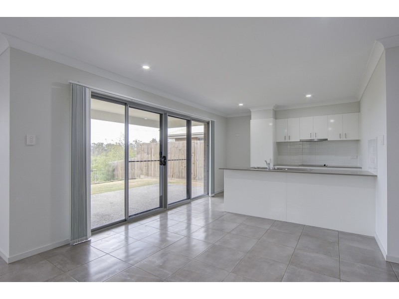 44 Dysart Drive, Holmview QLD 4207