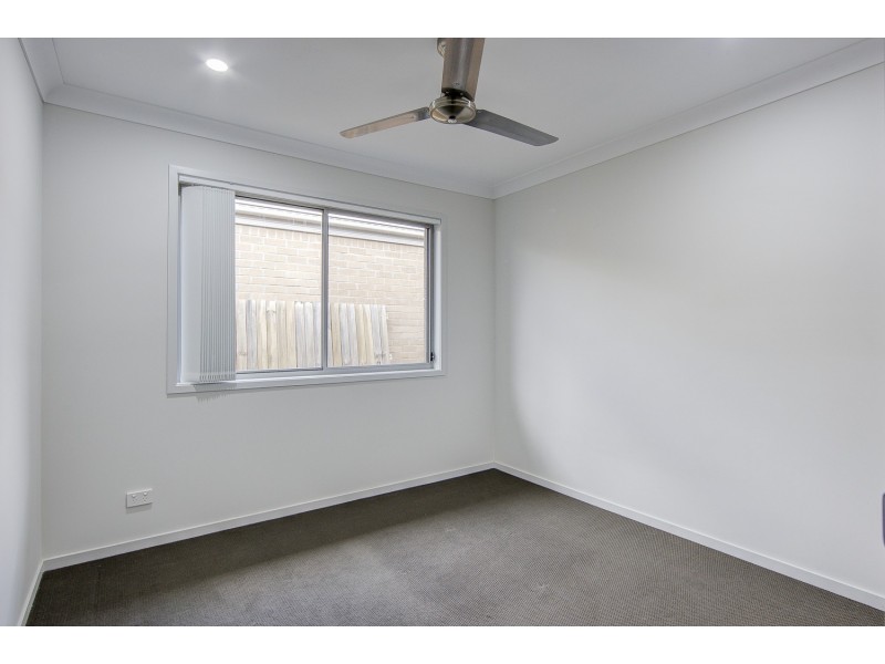 44 Dysart Drive, Holmview QLD 4207