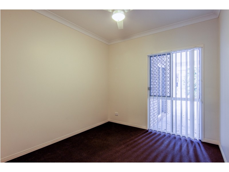 2/1 Frankland Avenue, Waterford QLD 4133