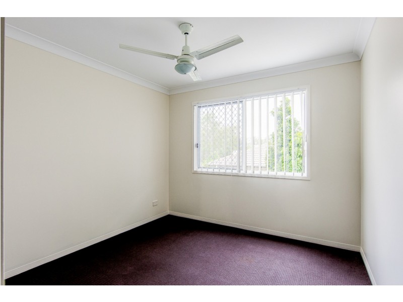 2/1 Frankland Avenue, Waterford QLD 4133