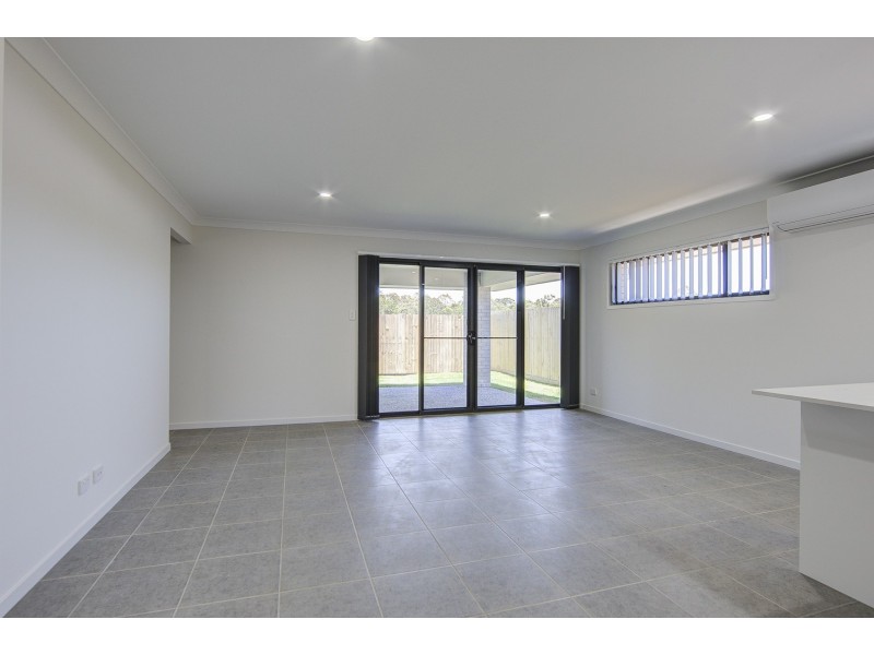 18 Steves Way, Coomera QLD 4209