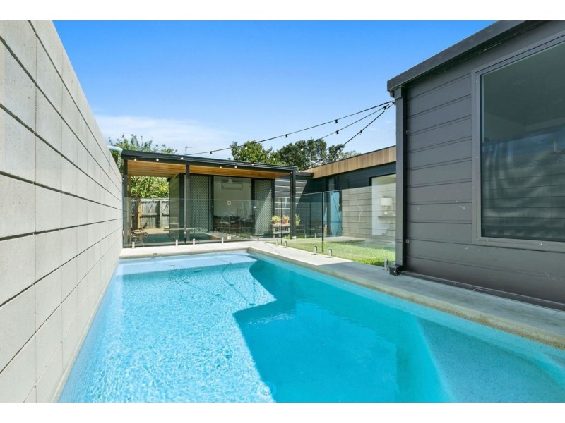 2/52 Stevens Street, Southport QLD 4215