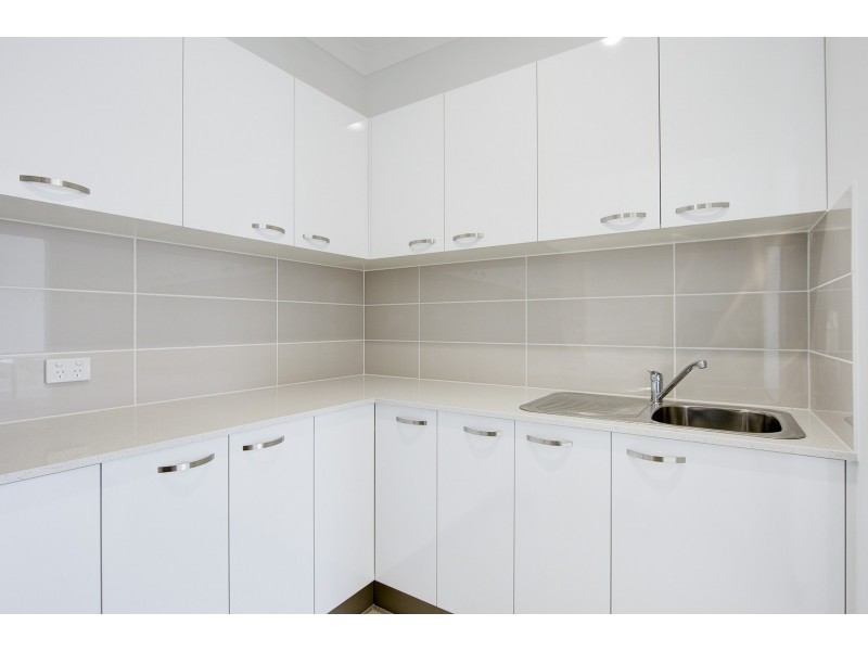 5036 Harbourview Drive, Hope Island QLD 4212