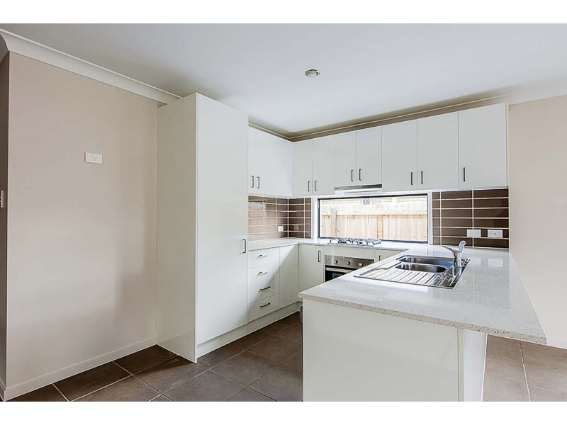 7 Riverstone Avenue, Logan Reserve QLD 4133