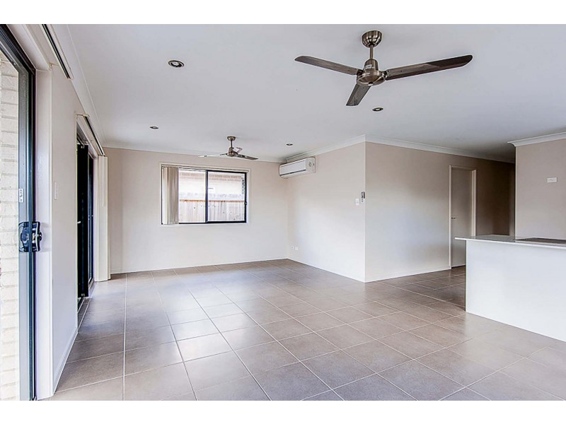 7 Riverstone Avenue, Logan Reserve QLD 4133