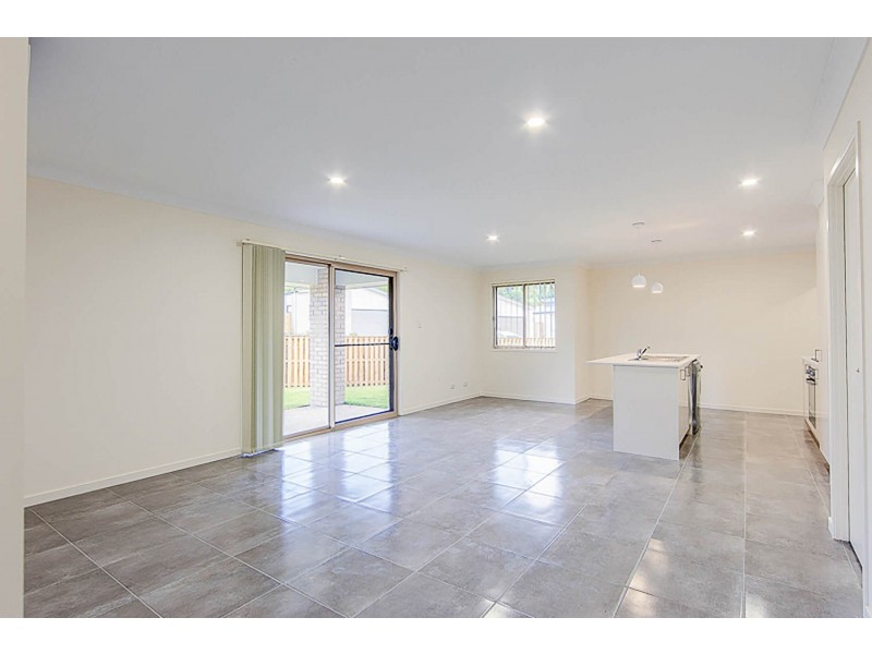 2 Dysart Drive, Holmview QLD 4207