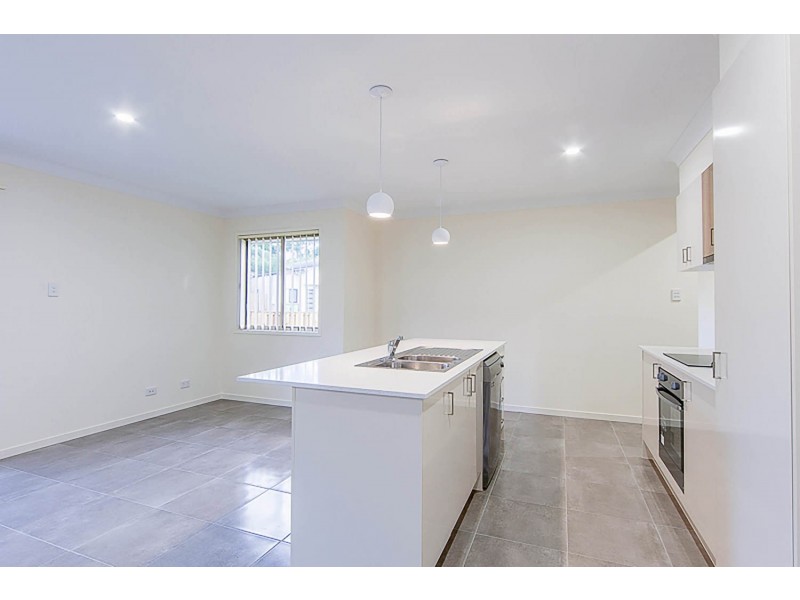 2 Dysart Drive, Holmview QLD 4207