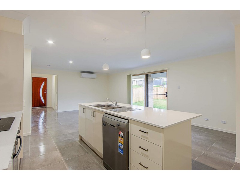 2 Dysart Drive, Holmview QLD 4207