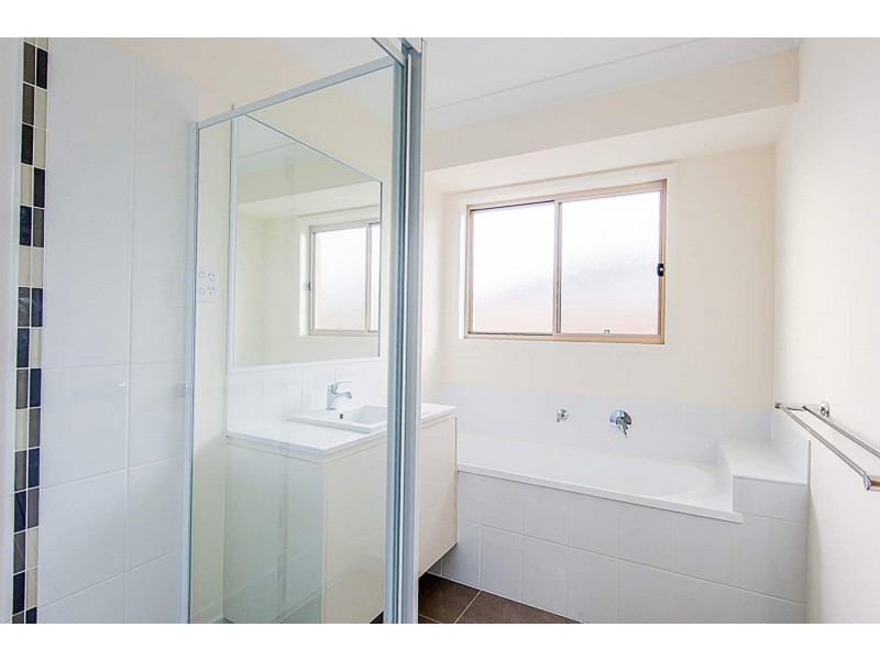 2 Dysart Drive, Holmview QLD 4207