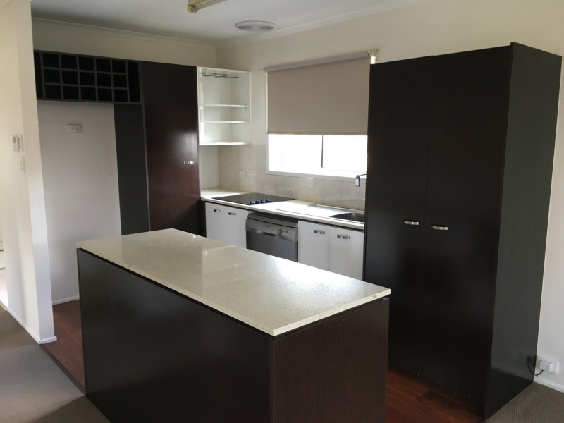 1 Cypress Crescent, Stapylton QLD 4207