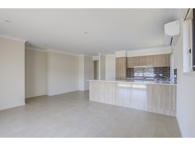 9 Clermont Street, Holmview QLD 4207