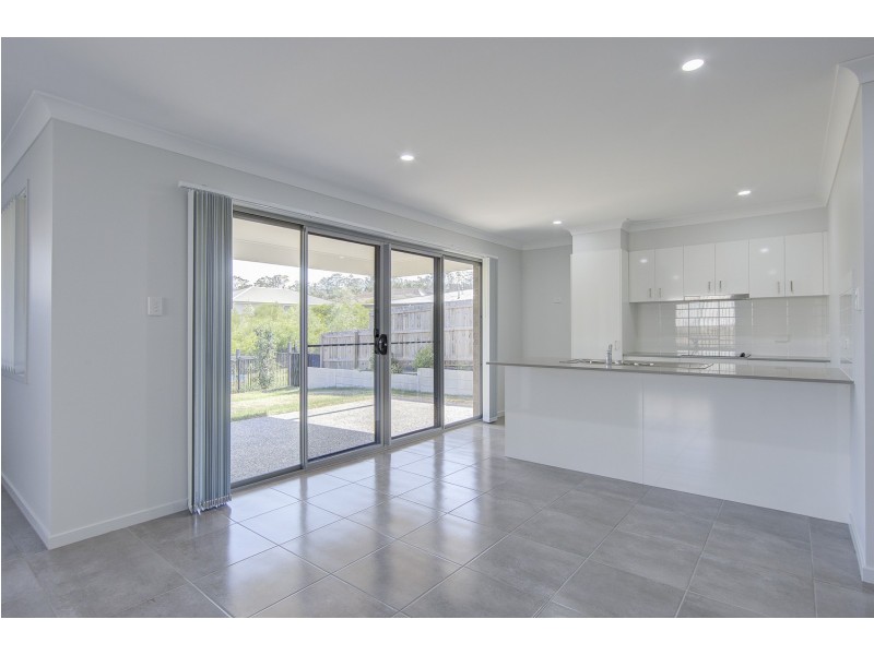 291 Tallagandra Road, Holmview QLD 4207