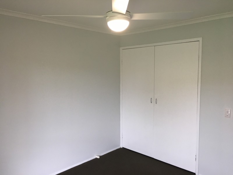 2/177 Olsen Avenue, Labrador QLD 4215