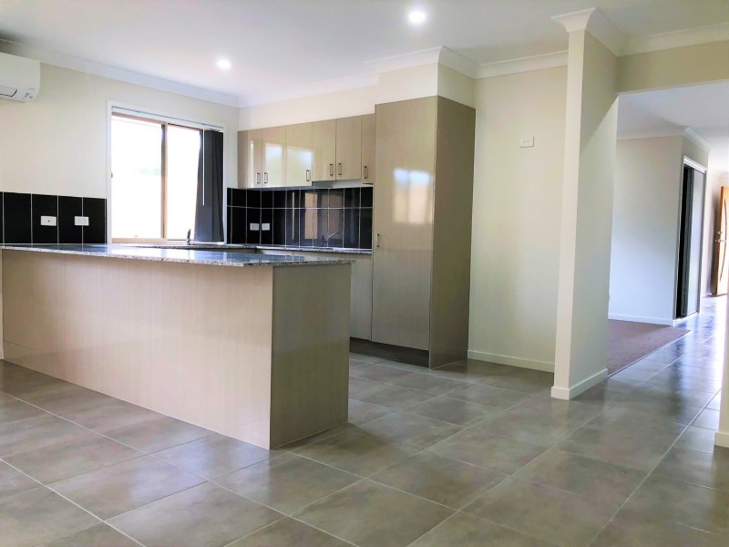 18 Marshall Circuit, Coomera QLD 4209