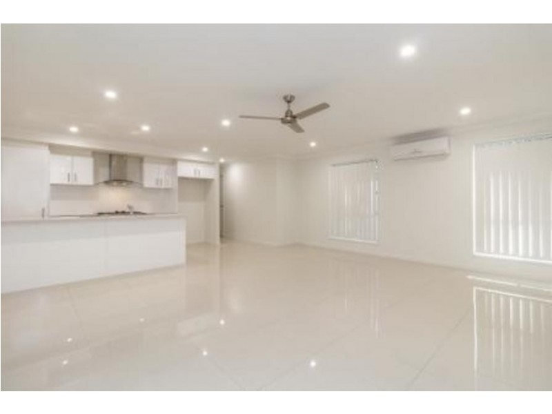 2 Bailey Court, Ormeau QLD 4208