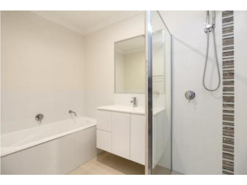 2 Bailey Court, Ormeau QLD 4208