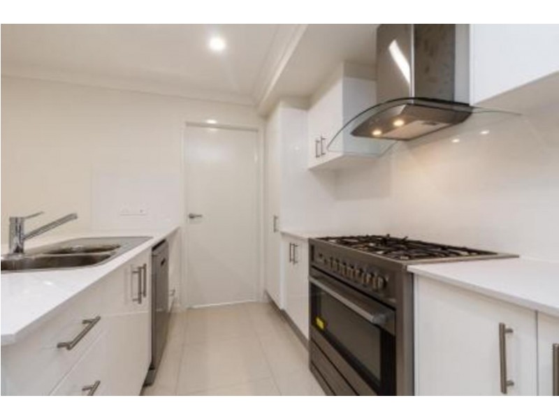 2 Bailey Court, Ormeau QLD 4208