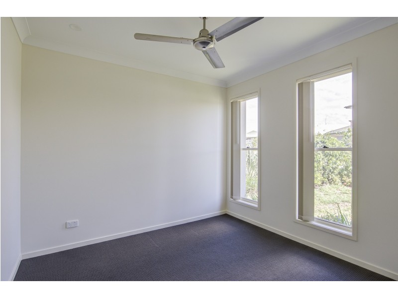 12 Pisces Court, Coomera QLD 4209