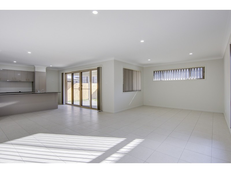 28 Wanaka Street, Bahrs Scrub QLD 4207