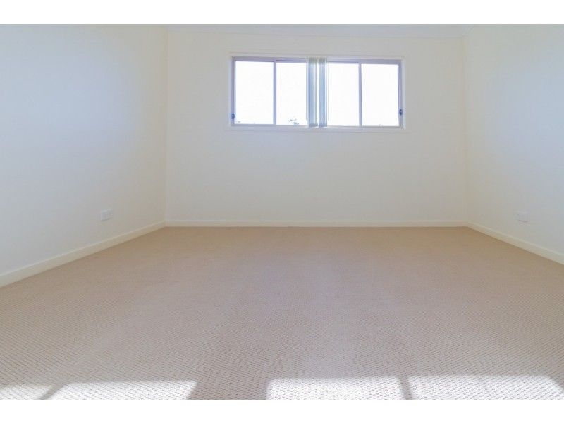 18 Alliance Street, Coomera QLD 4209