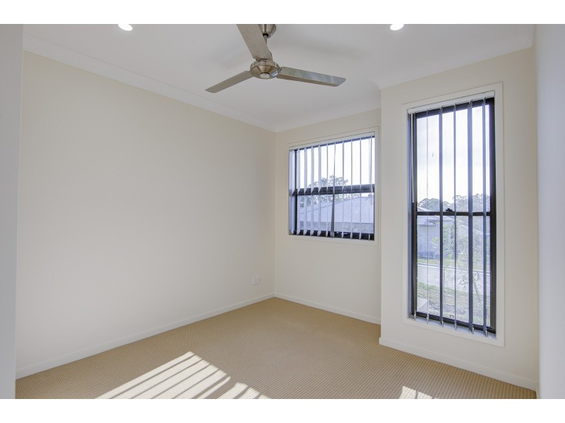 30 Clermont Street, Holmview QLD 4207