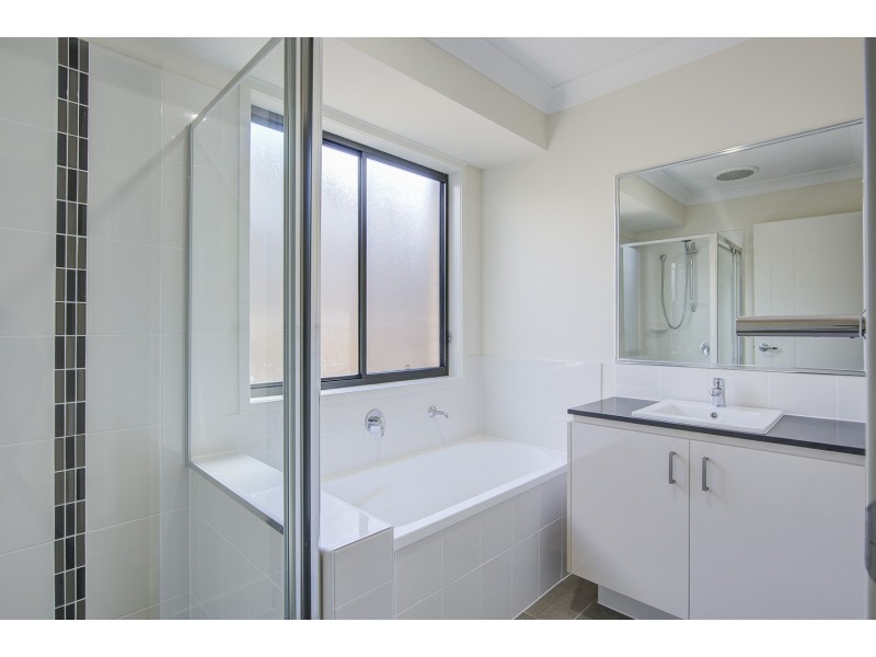 30 Clermont Street, Holmview QLD 4207