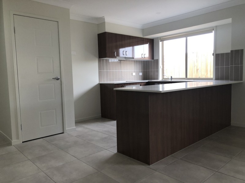 33 Gillian Drive, Coomera QLD 4209