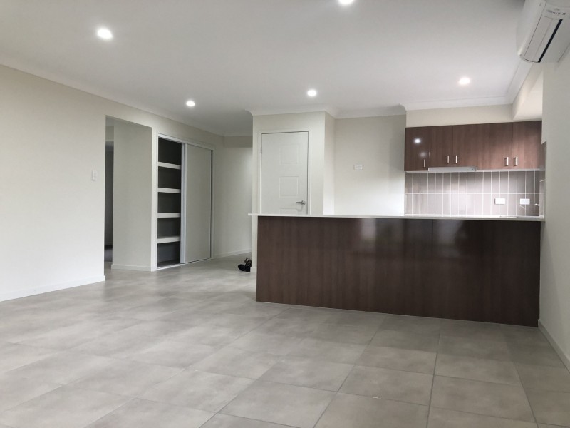 33 Gillian Drive, Coomera QLD 4209